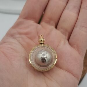 Elegant Glass Orb Pendant P305